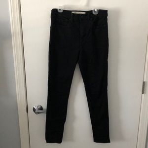 Black high waisted skinny jeans